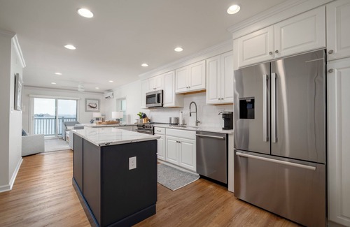 Ocean City Condo | Fully Renovated 2 Bedroom, 2 Bath Bayfront Condo