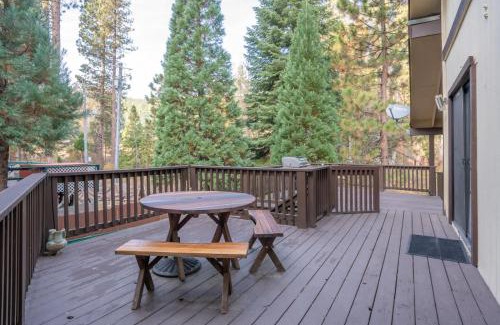 Fish Camp House | Fully Renovated 3Bd at Yosemite's South Gate