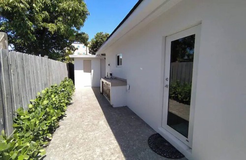 West Little Havana House | Fully renovated and 5 min away from Miami Airport