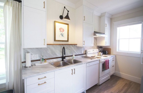 Yarmouth County House | Fully renovated bright & airy 3BR home near the ocean