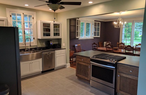 Confluence House | Fully renovated, charming stone house at the confluence of the 3 rivers
