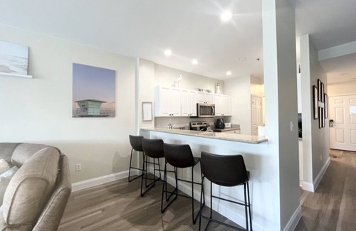 Naples Condo | Fully-renovated Coastal Condo in Naples