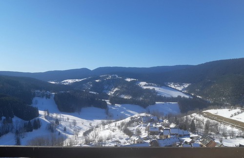 Villard-de-Lans Apartment | Fully renovated 3-room apartment at the foot of the slopes with panoramic view