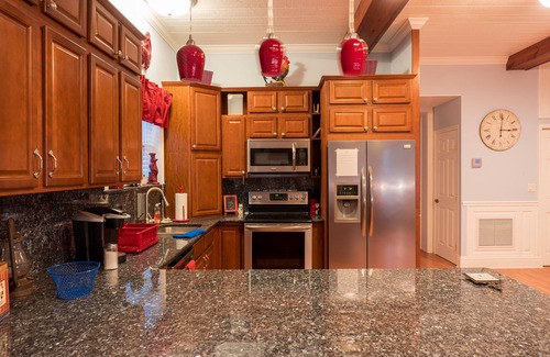 Ormond Beach Cottage | FULLY SELF-CONTAINED COUNTRY COTTAGE