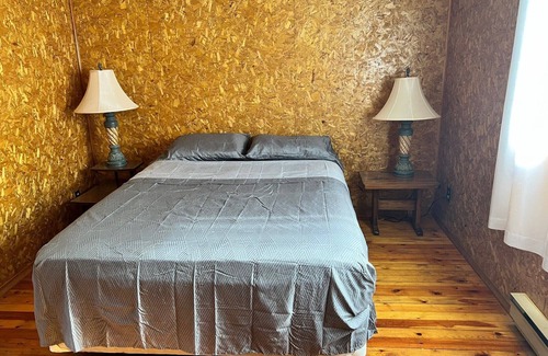 Sudbury District Cabin | Fully stocked, family-sized cabin - within !