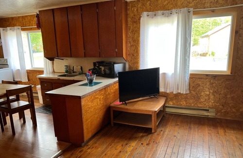Sudbury District Cabin | Fully stocked, family-sized cabin - within !