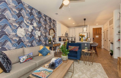 Asheville Condo | Fun and Roomy Close to Everything