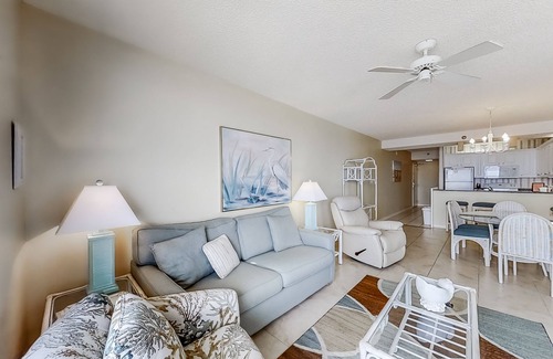 Orange Beach Apartment | Fun, beachy condo in Gulf-front complex with pool & tennis court