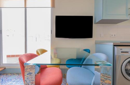 Lagunillas Apartment | FUN BUILDING TERRACES by HOMEABOUT