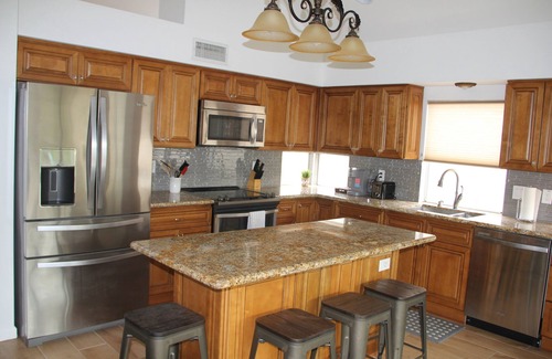 Val Vista Lakes House | Fun Gilbert home with swim spa and ping pong in Val Vista Lakes!