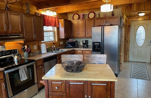 Slade Ski Chalet | FUN IN THE SUN! BOOK YOUR SUMMER VACATION GETAWAY TODAY!