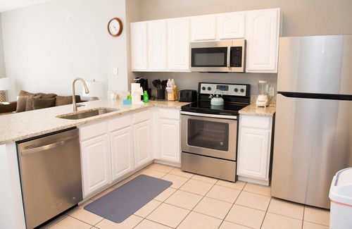 Windsor Hills House | Fun & Sun Windsor Hills Townhome - 1 exit to Magic Kingdom!