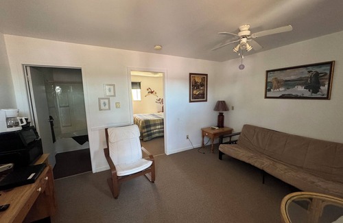 Edgetts Landing Cottage | Fundy Rocks Resort Cottage G Overlooking the Bay - Close to Hopewell Rocks