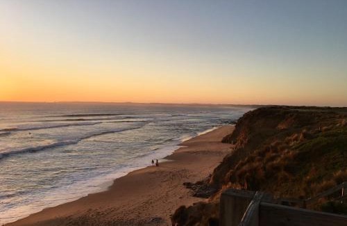 Cape Woolamai House | Funky family coastal retreat in a perfect location