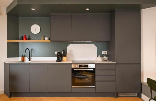 Angel Apartment | Funky Studio Apartment Close to Angel Station and Regent Canal