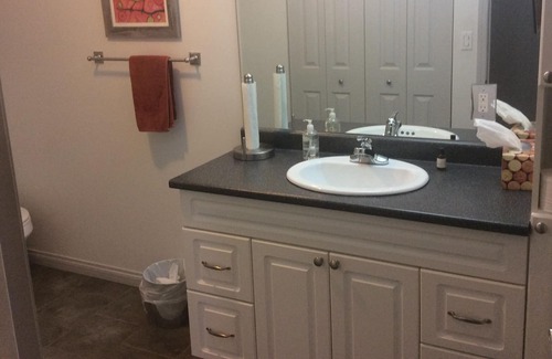 Whitehorse Apartment | Funky studio suite in the heart of downtown Whitehorse