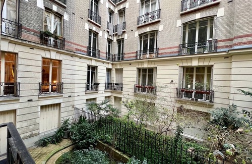Passy Apartment | Furnished 3-bedroom apartment Passy