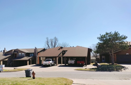 Lawton Apartment | furnished and comfy1 bedroom apartment.near Fort Sill and highway 62