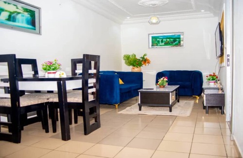 Douala Apartment | Furnished apartment Fustel City, Wifi, TV channels, janitor