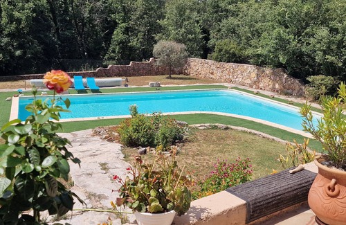 Tourves Apartment | Furnished duplex Xcoquine Spa & pool