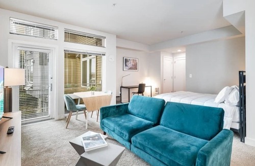New Tacoma Apartment | Furnished Modern Marina Studio| Tacoma Downtown- 5