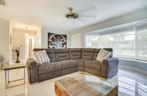 Lighthouse Point House | Furnished Patio and Gas Grill Deerfield Beach Home