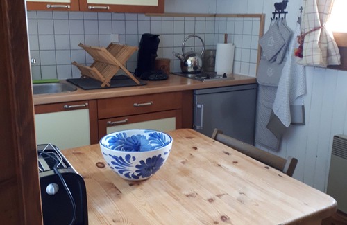 Thollon-les-Memises Apartment | Furnished Studio for Holidays between Léman and Mémises