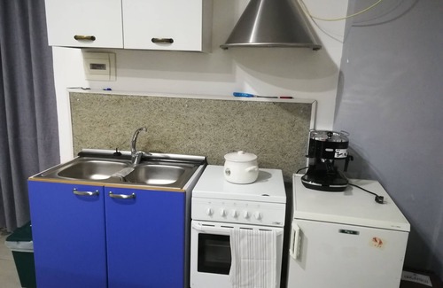 Castel San Giorgio Apartment | Furnished studio (double bed) with TV and private bathroom