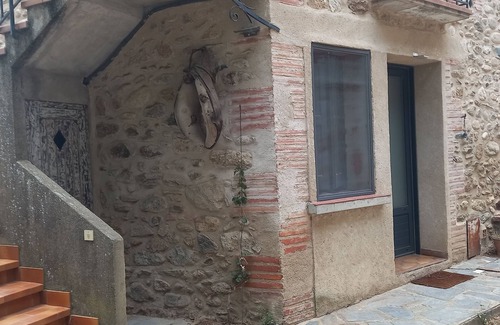 Ceret Apartment | Furnished studio in the countryside