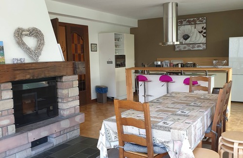 Elsau Apartment | Furnished tourist cottage 170 m2, classified 4 *, in a quiet river view