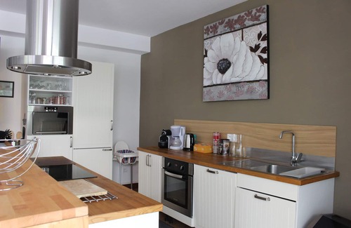 Elsau Apartment | Furnished tourist cottage 170 m2, classified 4 *, in a quiet river view