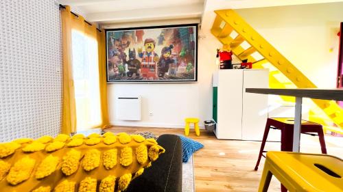 Chasseneuil-du-Poitou Apartment | Futurostudio - Appart Hôtel LEGO - 5min du Parc Futuroscope - Parking - Poitiers