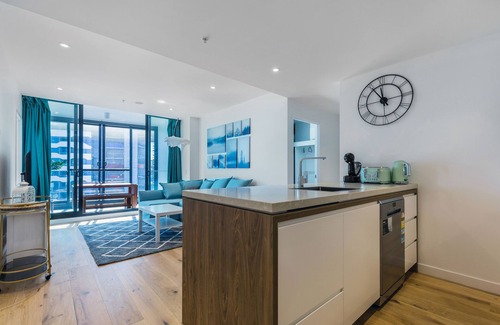 Fortitude Valley Apartment | FV Dream 2 BED Apt+ Pool+ Free Parking Qfv211-16