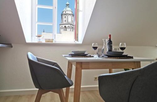 Meissen Apartment | Fynbos Studio DG in der Altstadt, Frauenkirchenblick, Parkplatz