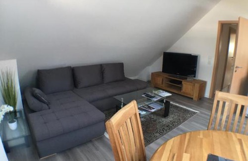 Eningen Apartment | Gäste-Appartement-Kirsammer