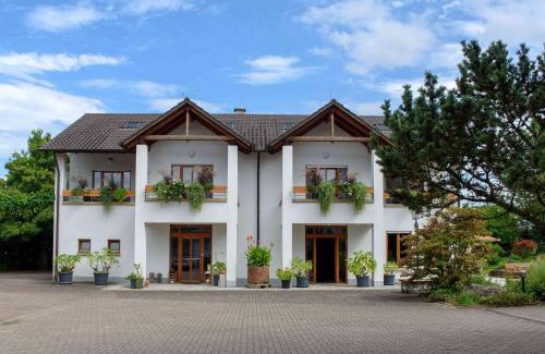 Heuchelheim-Klingen House | Gästehaus am Fürstweg
