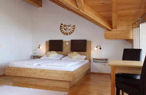 Munchen District House | Gästehaus Burgmayr