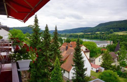 Happurg House | Gästehaus Café Ruff