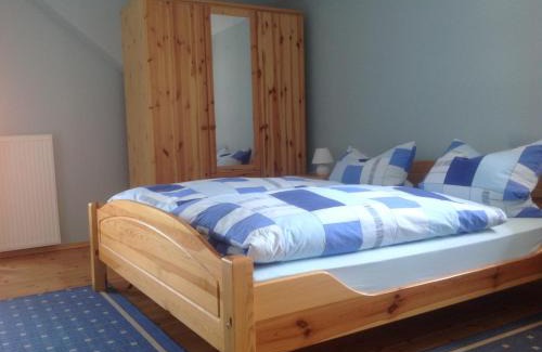 Roggenstede Bed & Breakfast | Gästehaus Djuren