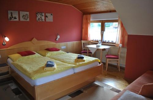 Mariapfarr House | Gästehaus Eßl
