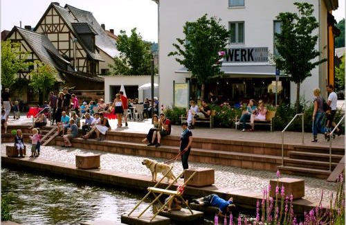 Annweiler am Trifels House | Gästehaus Eschers Eiswerk
