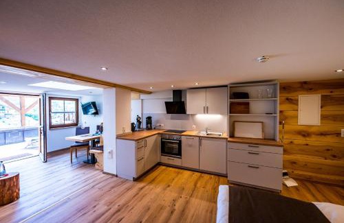 Frohnd Apartment | Gästehaus Holzer Kreuz- Vergissmeinnicht