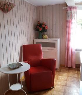 Schoenengrund Bed & Breakfast | Gästehaus Krone