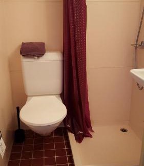 Schoenengrund Bed & Breakfast | Gästehaus Krone