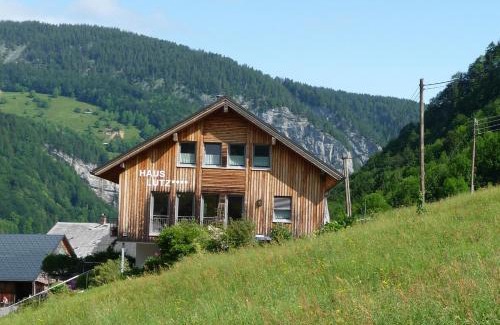 Mellau House | Gästehaus Lutz