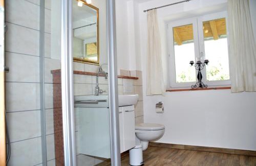 Ebersberg District Apartment | Gästehaus Niedermeierhof