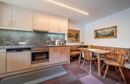 Soelden Apartment | Gästehaus Raphaela