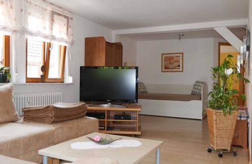 Barocke Altstadt Apartment | Gästehaus Stelter - Ferienwohnung 60qm, 1 Schlafraum, 1 Wohn-/Schlafraum, Max. 4 Personen
