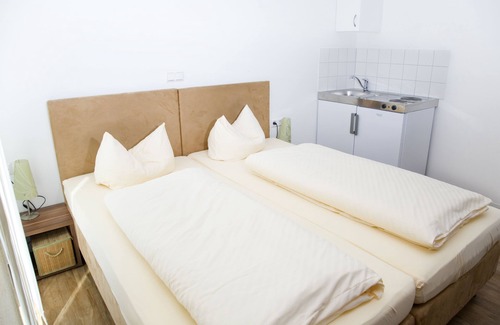 Asch Hotel | Gästehaus zum Lamm Garni