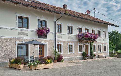 Forstern Apartment | Gästehof Huber